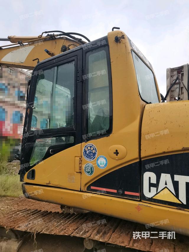 驾驶室左后45度（驾驶室部分）