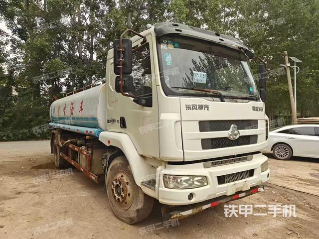 整机右后45°（设备外观及核心部件）