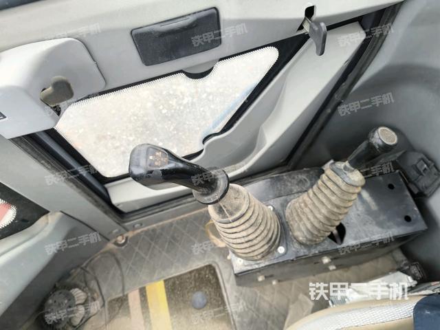 頂棚整體  內(nèi)（駕駛室部分）