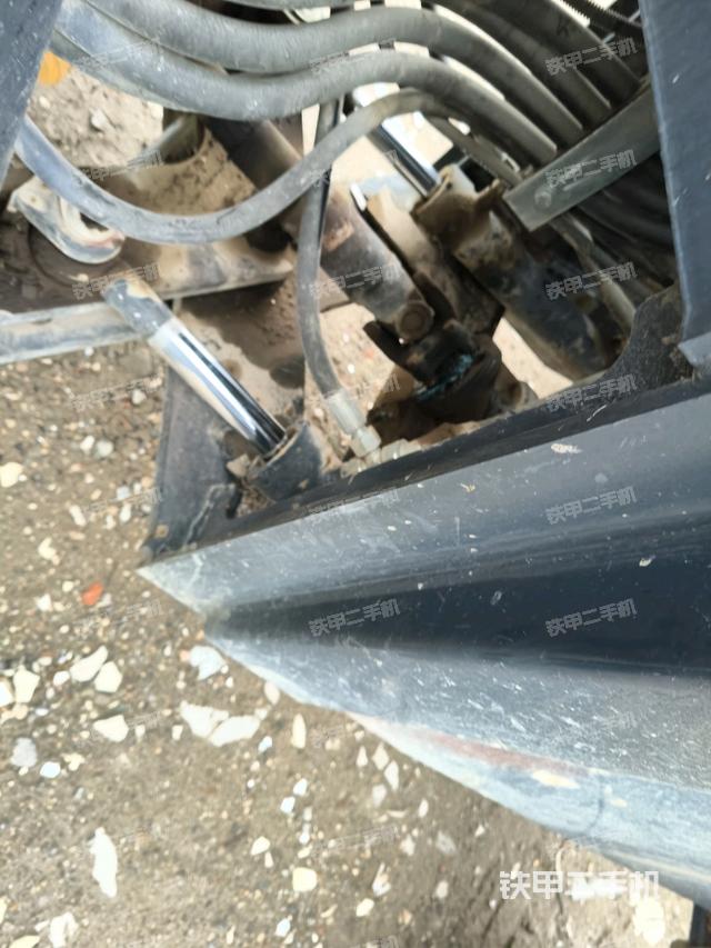 前驅(qū)動(dòng)橋（液壓/傳動(dòng)系統(tǒng)）