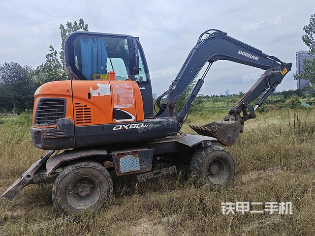 整机右后45°（整机外观）