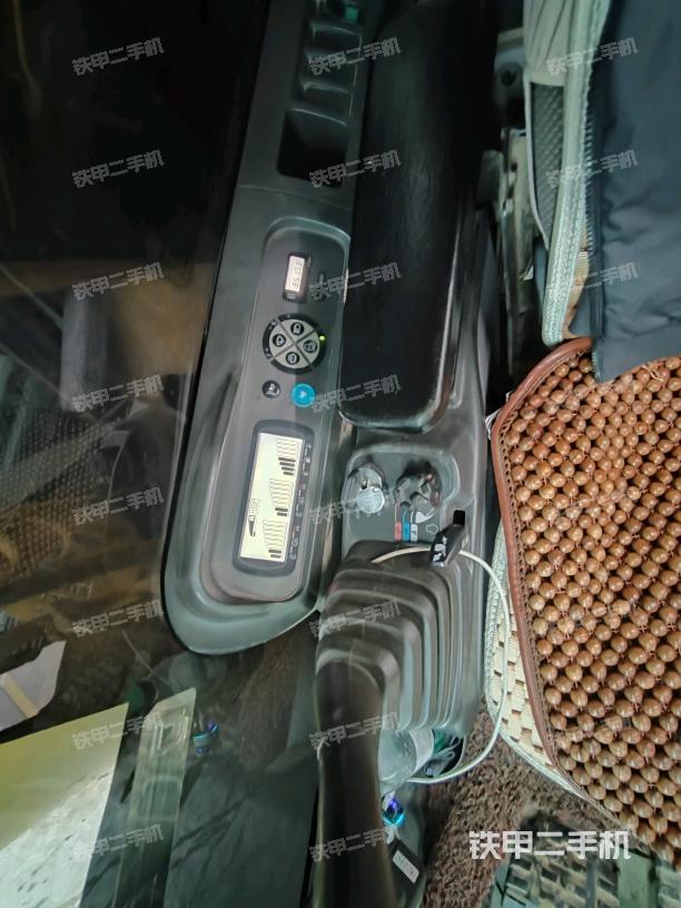 顯示屏?（駕駛室部分）