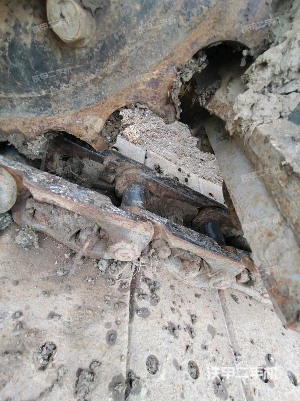 左侧履带整体 （行走机构）