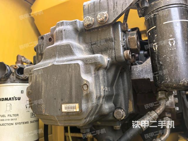 液壓泵斜45?左（大件艙室）