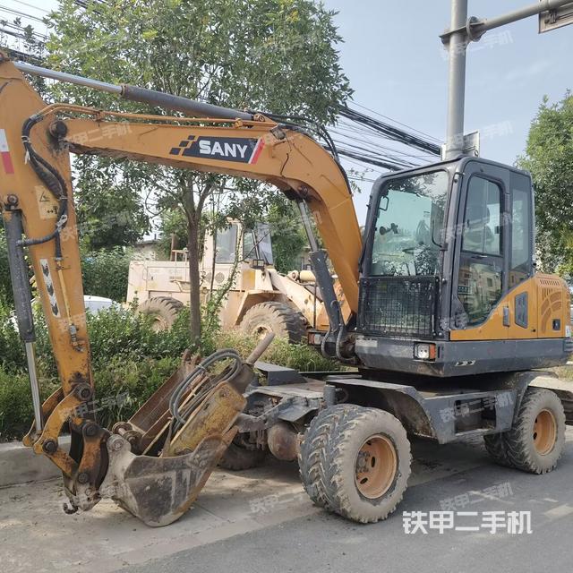 单侧履带整体（整机外观）