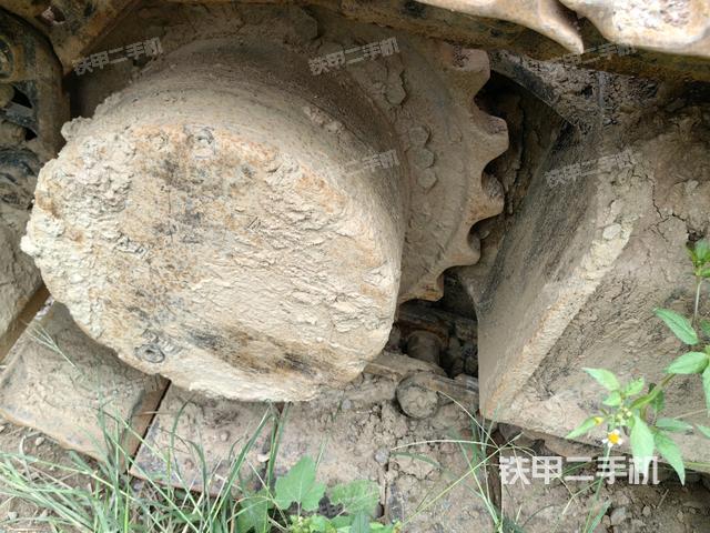 左驱动轮（行走机构）