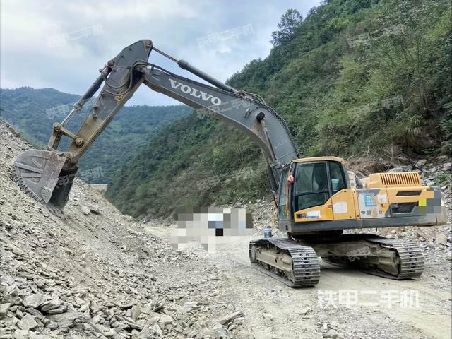 沃爾沃EC350D挖掘機(jī)