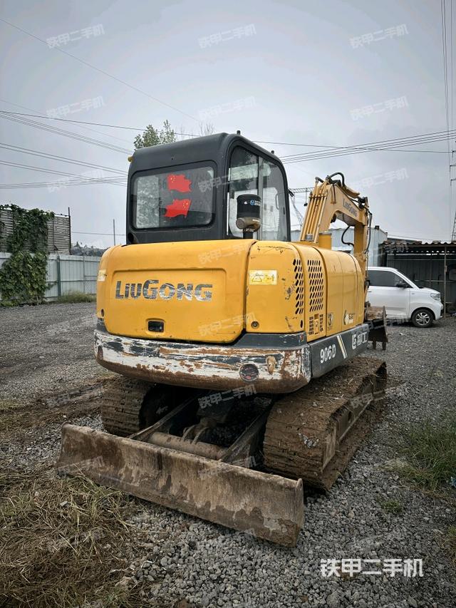 整机右后45°（整机外观）