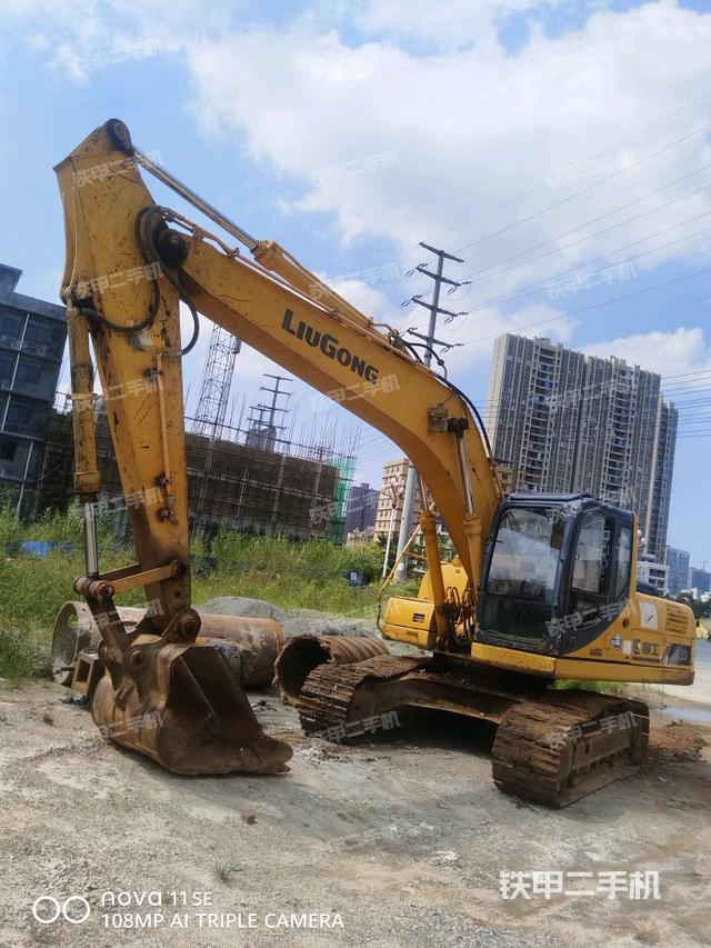 柳工CLG920D挖掘机