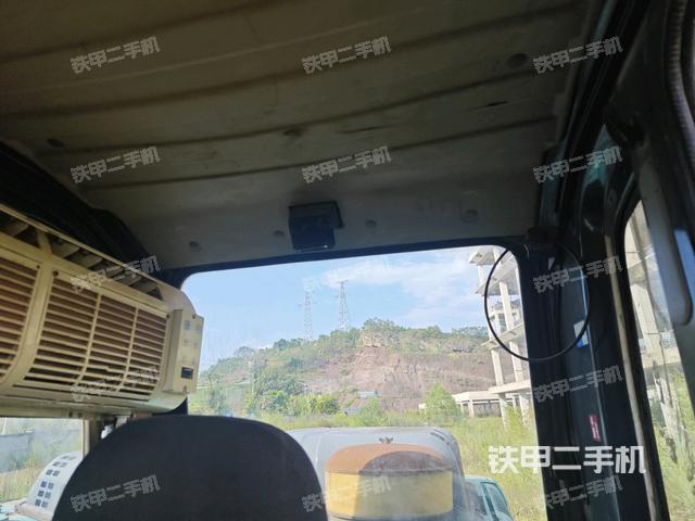 座椅后部（駕駛室部分）