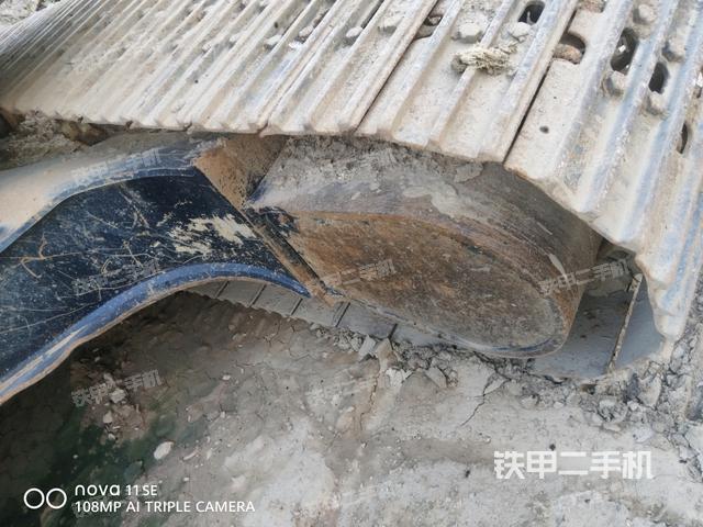 右侧行走马达盖板（行走机构）