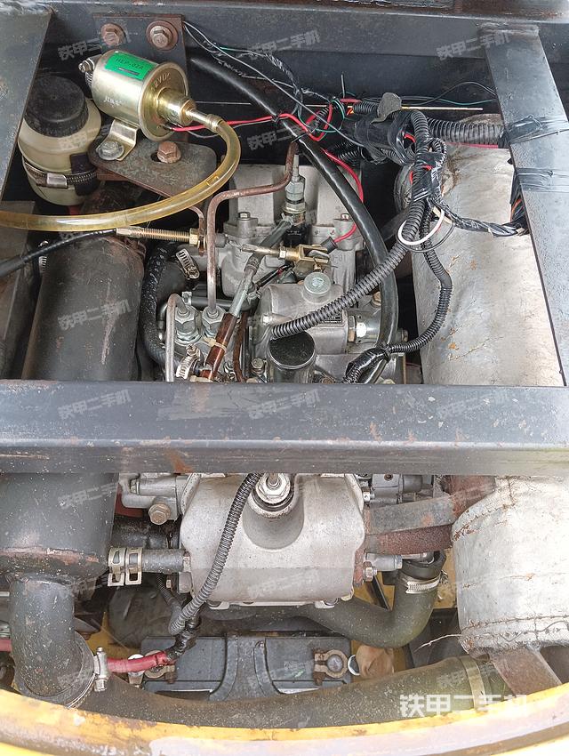 發(fā)動機整體俯視（整機外觀）