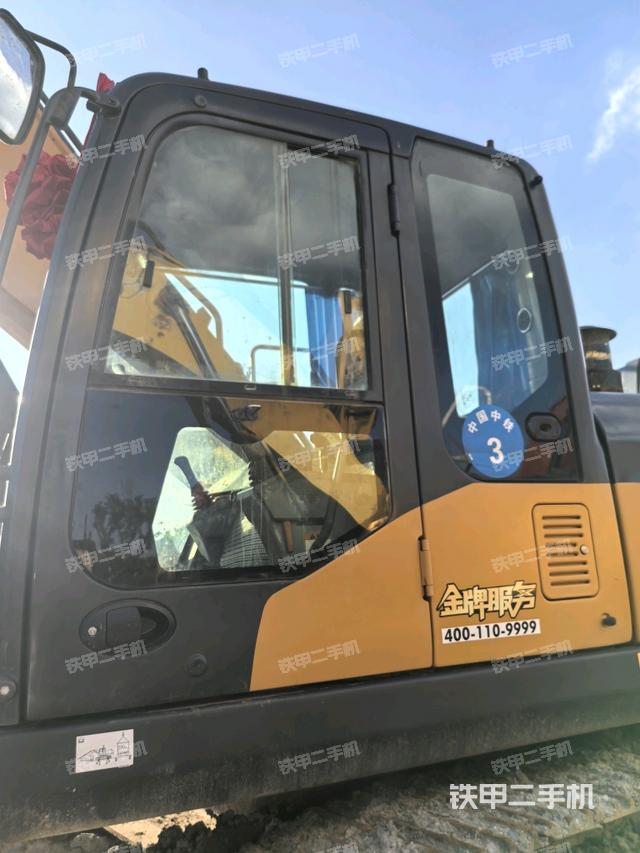 駕駛室正側(cè)（駕駛室部分）