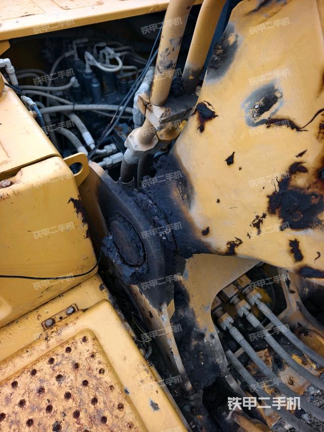 大臂根部?斜視（工作和回轉(zhuǎn)裝置）