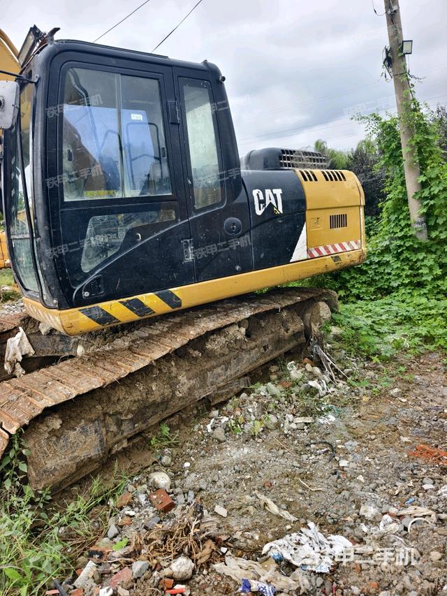 卡特彼勒320D2液压挖掘机