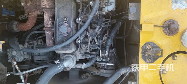 发动机整体俯视（整机外观）