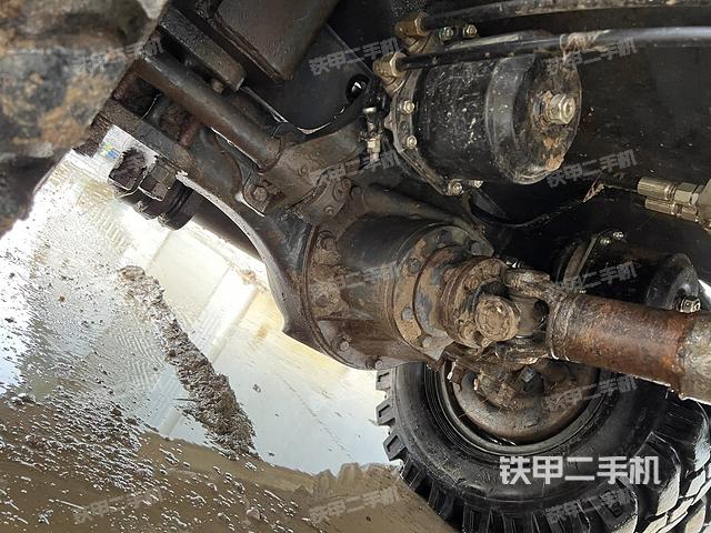 单侧履带整体（整机外观）