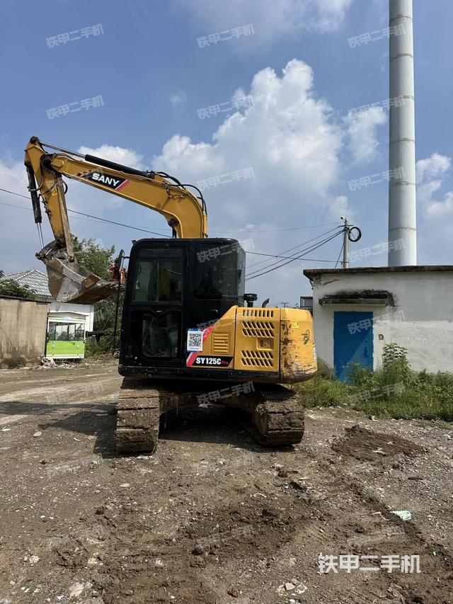 三一重工SY75C挖掘機(jī)