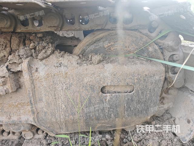 左導向輪（行走機構(gòu)）