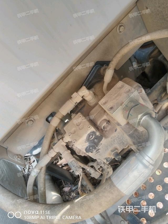 液压泵室（大件舱室）