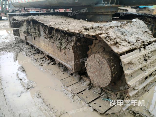 单侧履带整体（整机外观）