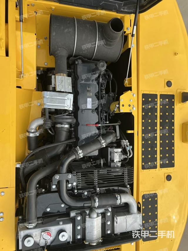 发动机整体俯视（整机外观）