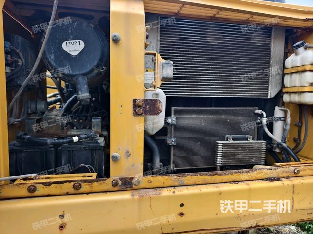 散熱器正面（大件艙室）