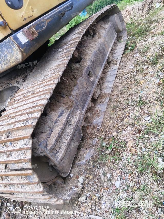 左侧履带整体 （行走机构）