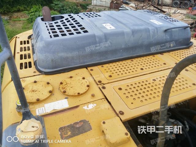 驾驶室顶部俯视（上车部件）