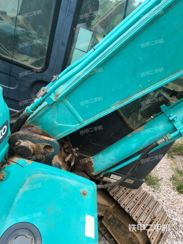 轉盤和下車架正前（工作和回轉裝置）