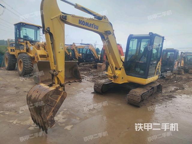 小松PC56-7挖掘机