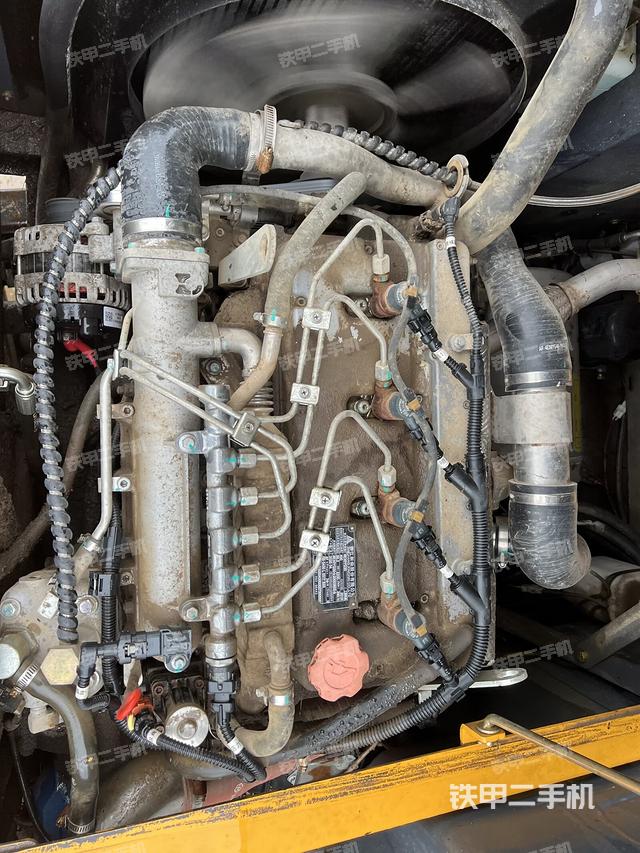 发动机整体俯视（整机外观）