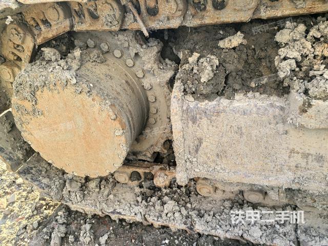 左側(cè)行走馬達(dá)蓋板（行走機(jī)構(gòu)）