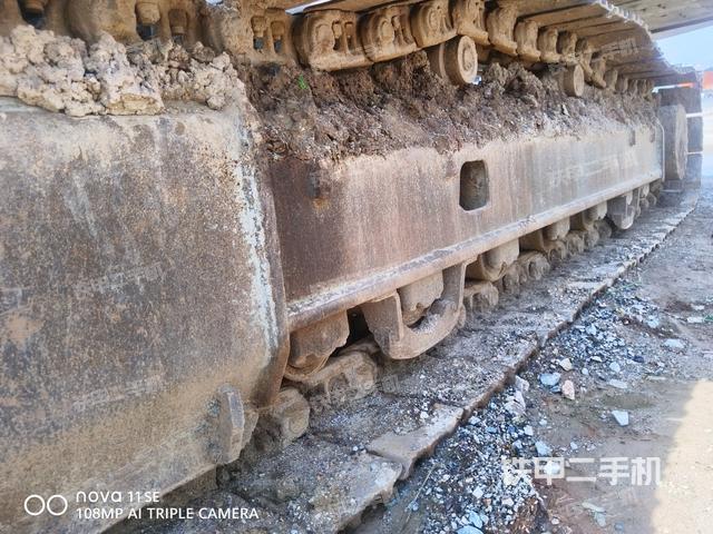 左侧履带整体 （行走机构）