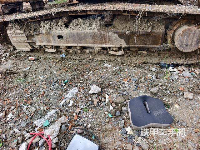 单侧履带整体（整机外观）