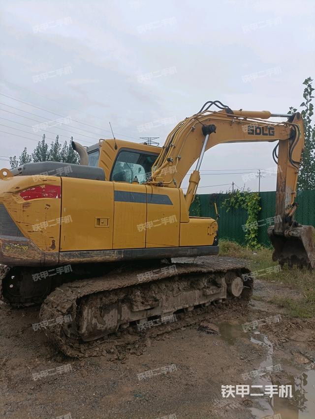 整机右后45°（整机外观）