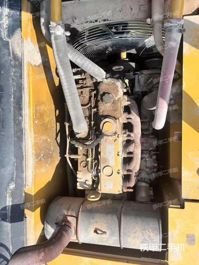 發(fā)動(dòng)機(jī)整體俯視（整機(jī)外觀）