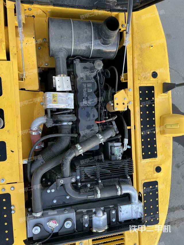 發(fā)動(dòng)機(jī)整體俯視（整機(jī)外觀）