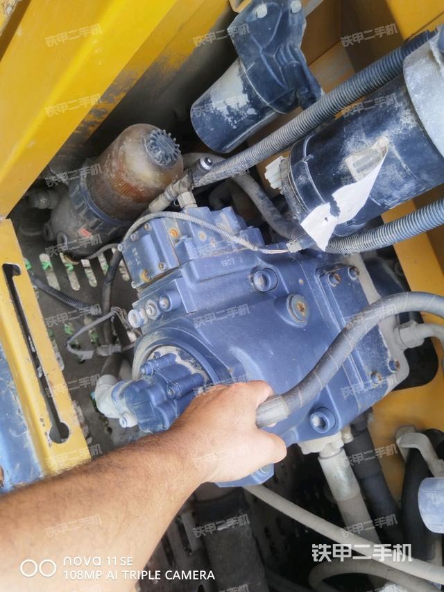 液压泵斜45 左（大件舱室）