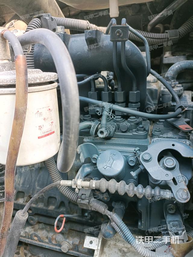 发动机整体俯视（整机外观）