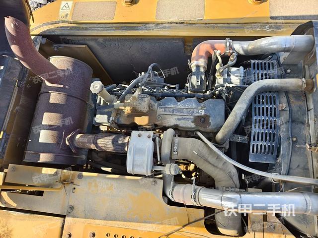 发动机整体俯视（整机外观）