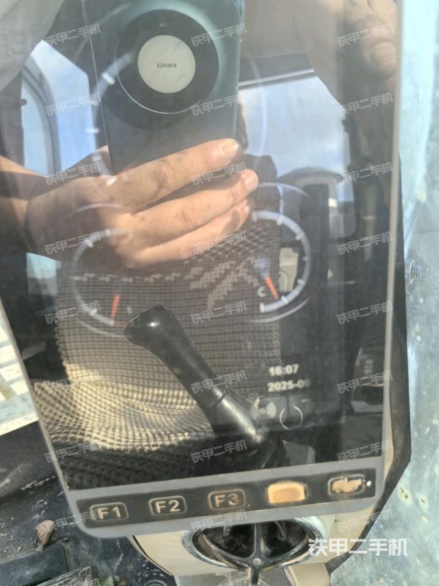 小時(shí)表（駕駛室部分）