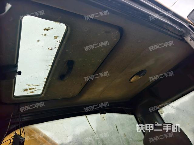 頂棚整體（駕駛室部分）