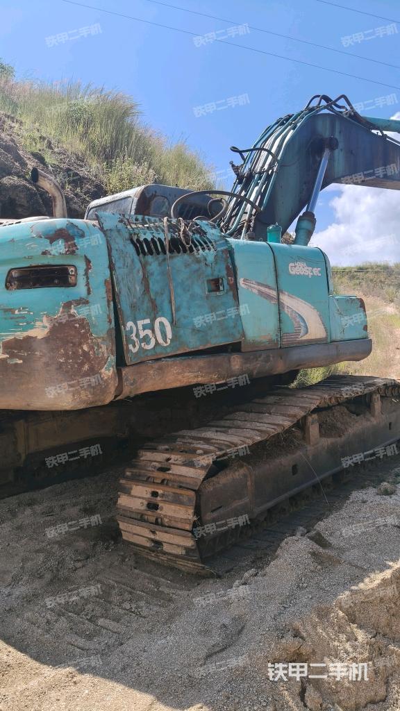 整機右后45°（整機外觀）