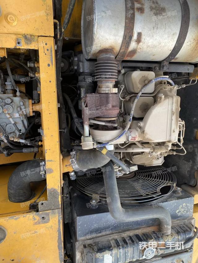 发动机整体俯视（整机外观）