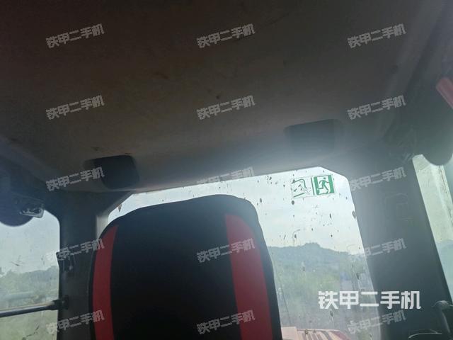 座椅后部（駕駛室部分）