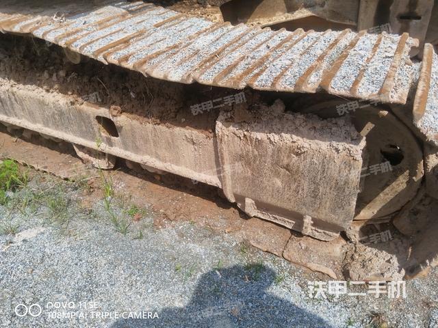 右侧履带整体（行走机构）