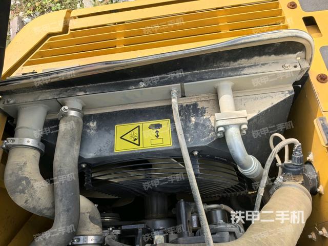 水箱+風(fēng)扇特寫（上車部件）