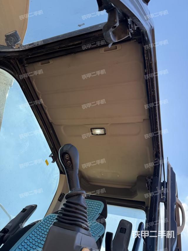 座椅后部（駕駛室部分）