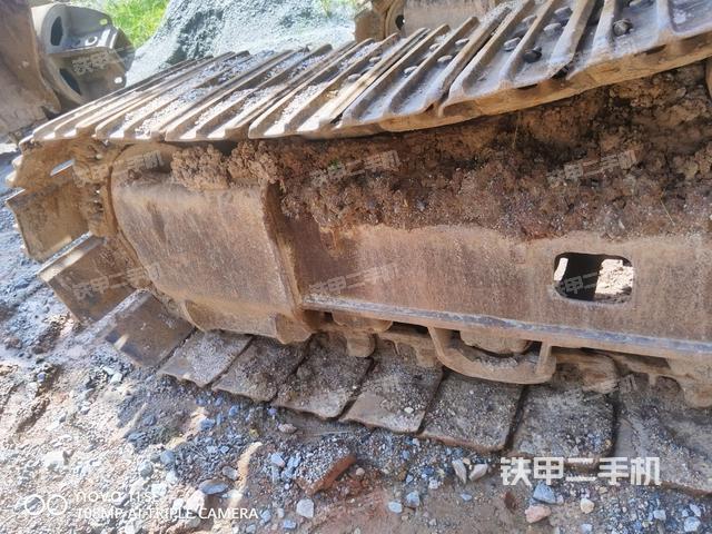 右侧行走马达盖板（行走机构）